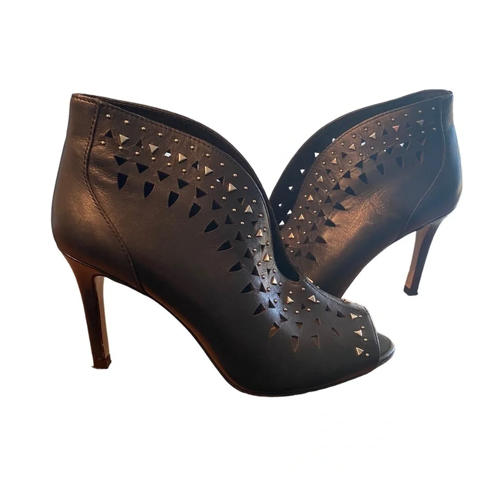 Vince Camuto Peep Toe Leather Ankle Booties Black 6M
